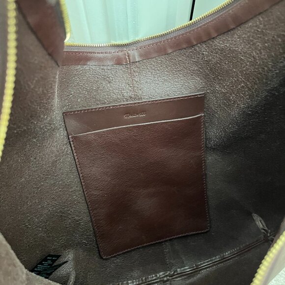 Madewell "Essential Curve Shoulder Bag" - Chocolate Raisin - Picture 4 of 5
